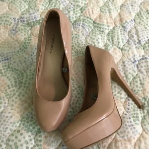 Nude platform heels